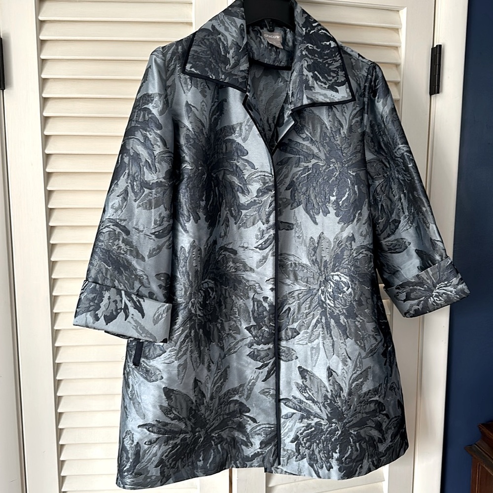Gorgeous Chicos lightweight coat